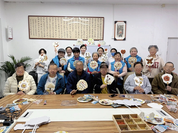 微信图片_2025-11-10_173135_749.jpg 微信图片_2025-11-10_173135_749.jpg