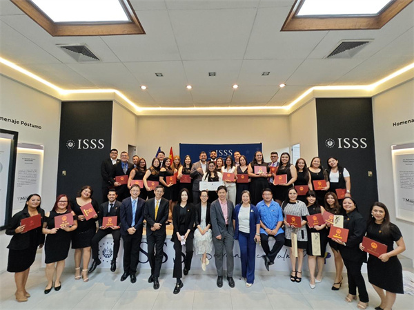 微信图片_2025-11-27_131716_983.jpg 微信图片_2025-11-27_131716_983.jpg